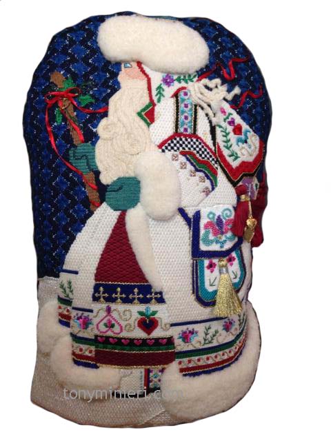 Stitched by BAGNETTO Dawn - As You Like It Scandia Santa.jpg