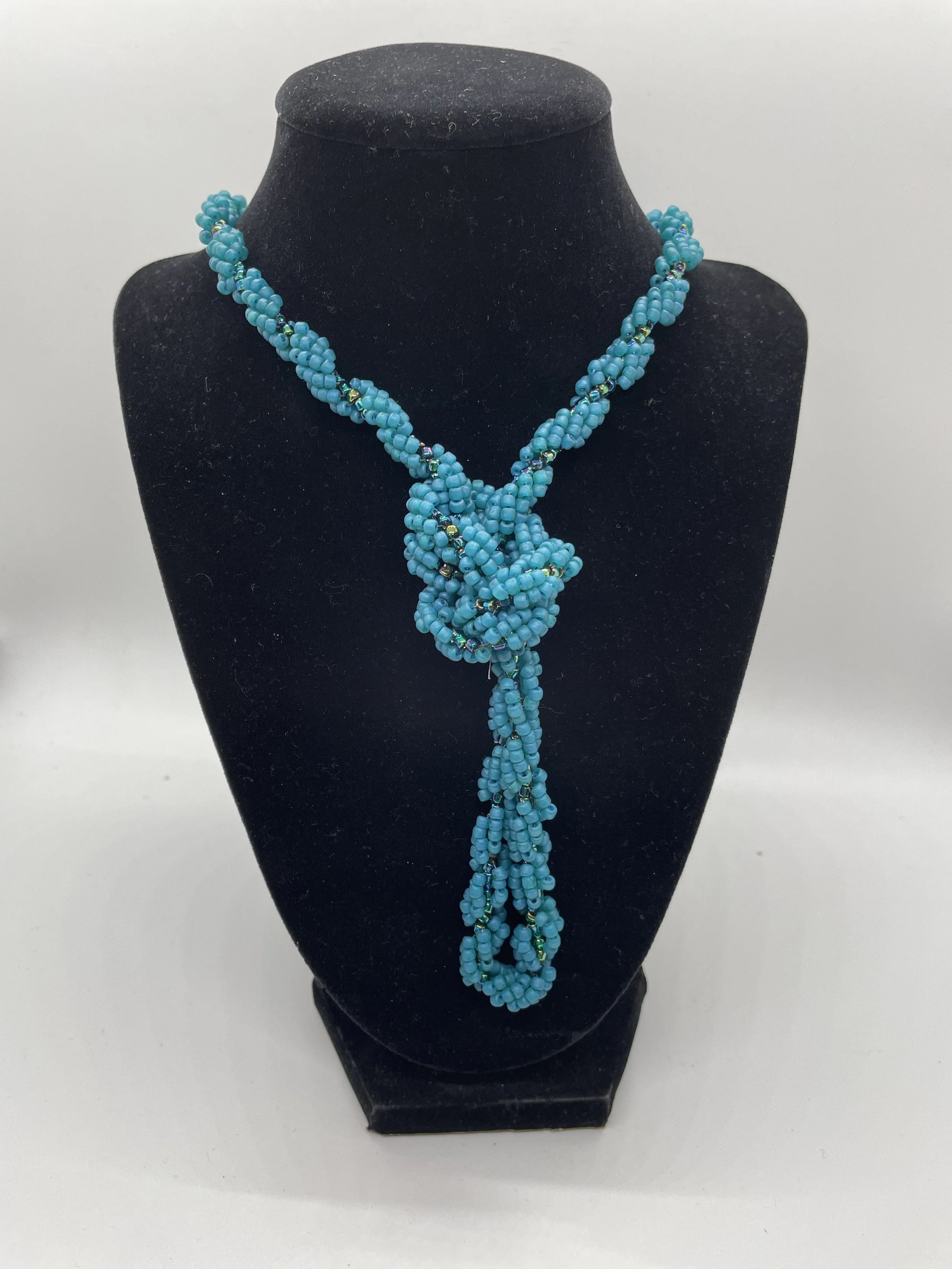 BLUE RIVER SPIRAL ROPE NECKLACE KNOT.JPG