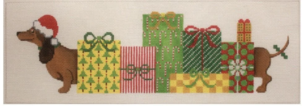 37 -X223- PRINCESS AND HER PACKAGES.jpeg.jpg