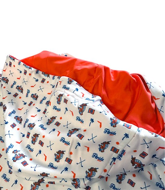 Swinging_Gator_hoodie_detail.jpg
