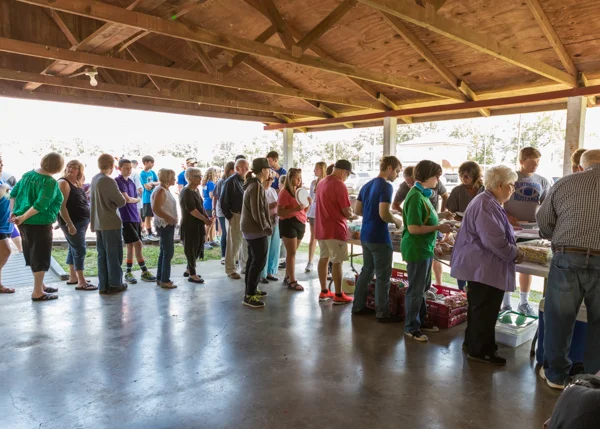 117-'17 FBC Picnic.jpg