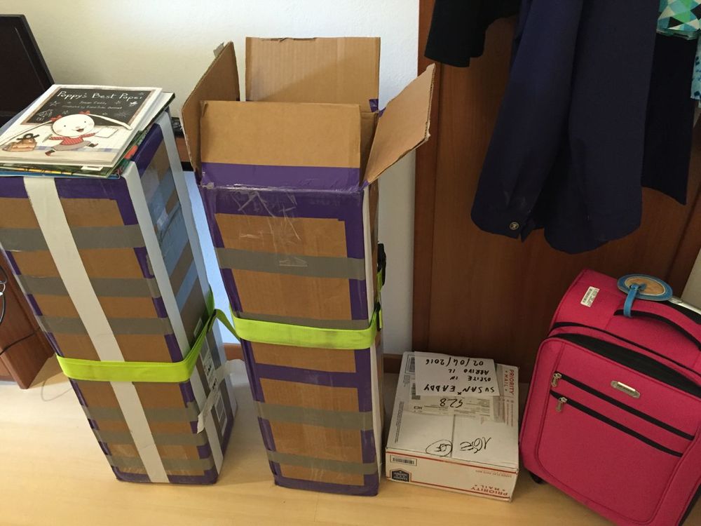 Boxes & bags arrive safely in Bologna