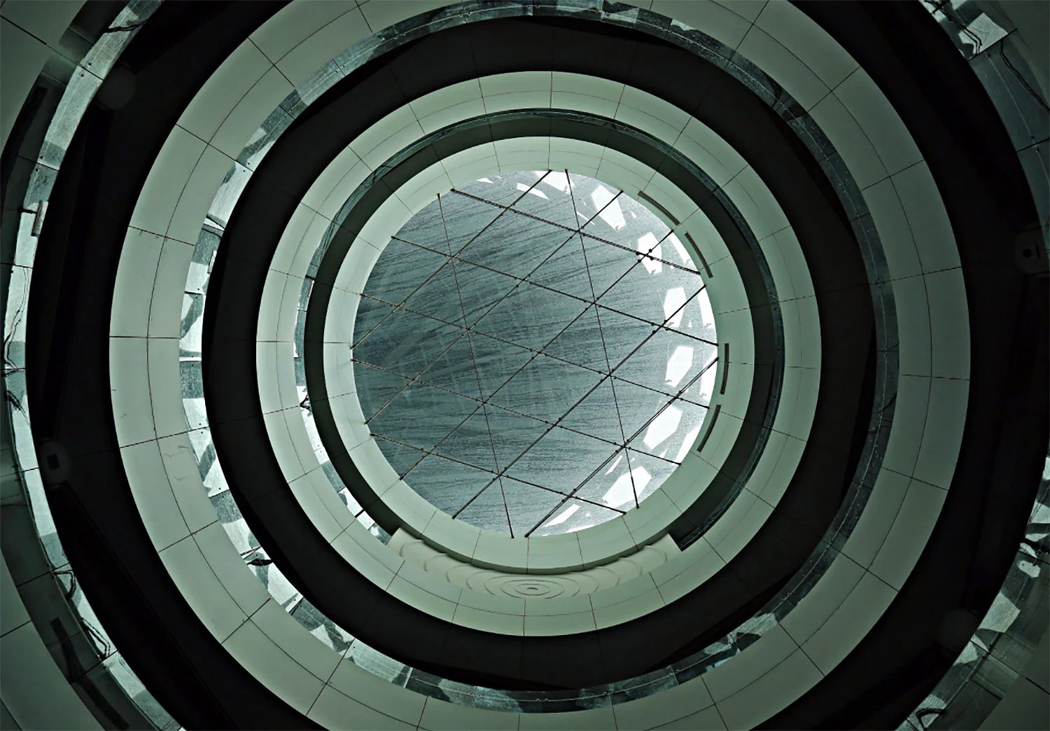 Canton-Tower_Guangzhou.jpg