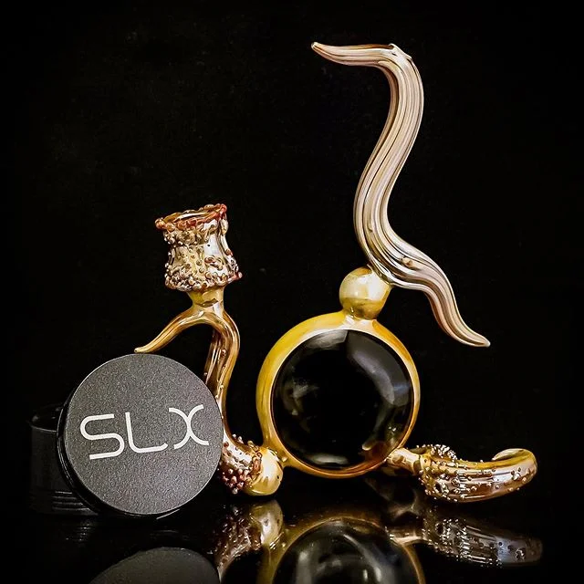 Big shoutout to @frequent_forager 
Check out his amazing work... here&rsquo;s one of our favorites!!! #glass #art #love #stoner #hippie #lit #dope #stonernation #beautiful #weedstagram420 #420
