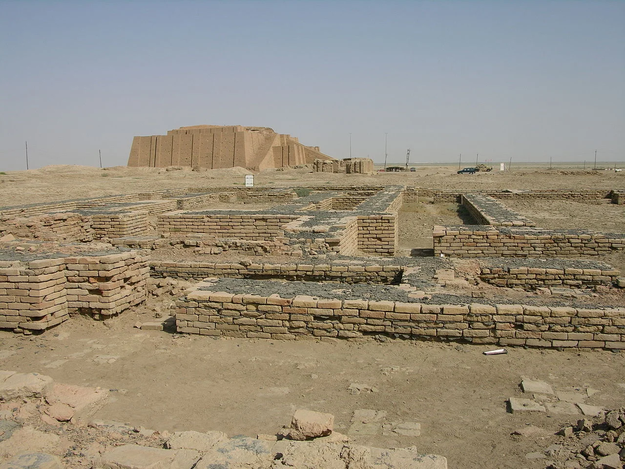Author M.Lubinski from Iraq,USA