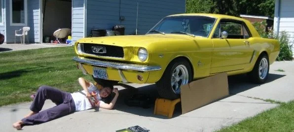 mustang.jpg
