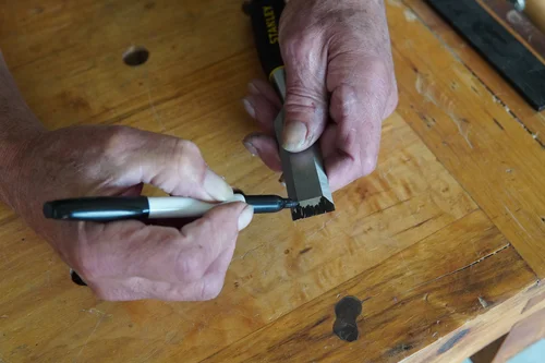 How to Sharpen Chisels for Fine Work: Expert Tips & Techniques