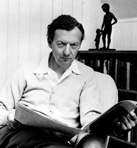 Benjamin_Britten,_London_Records_1968_publicity_photo_for_Wikipedia_crop.jpg