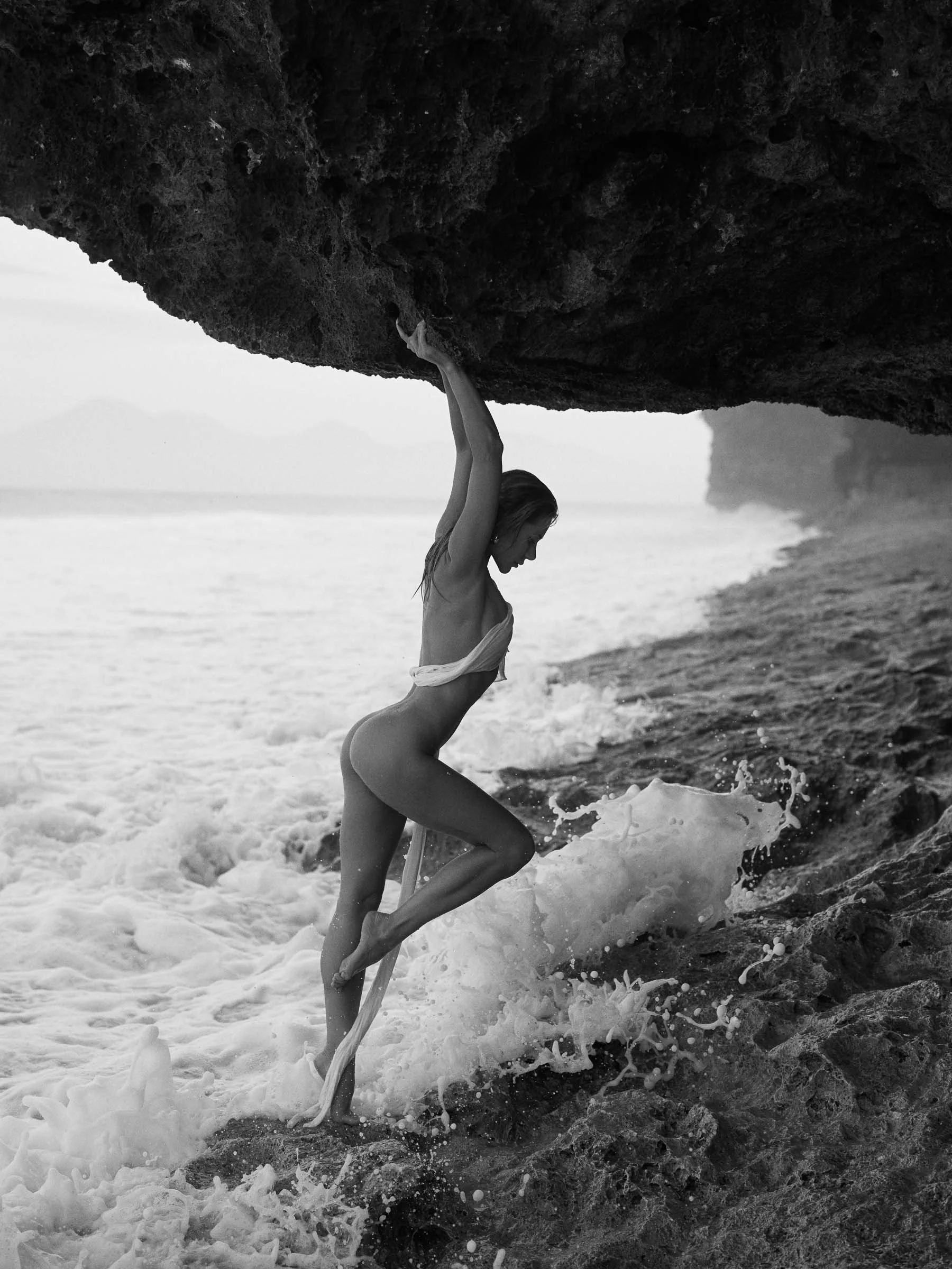 MARLEYMagazine_JoakimKarlson_DarinaLitvinova_BalisSecretIMG_4146-2400.JPG
