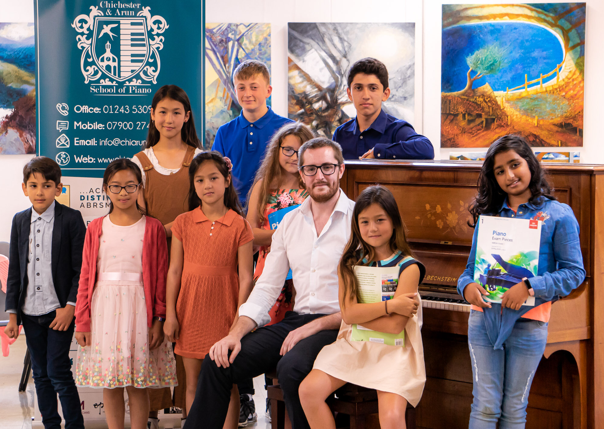   Welcome to Chichester &amp; Arun School of Piano   “Chris has a way with little ones and is very thorough and patient with teaching, as well as keeping his students interested and motivated!”   - Yassi, parent  