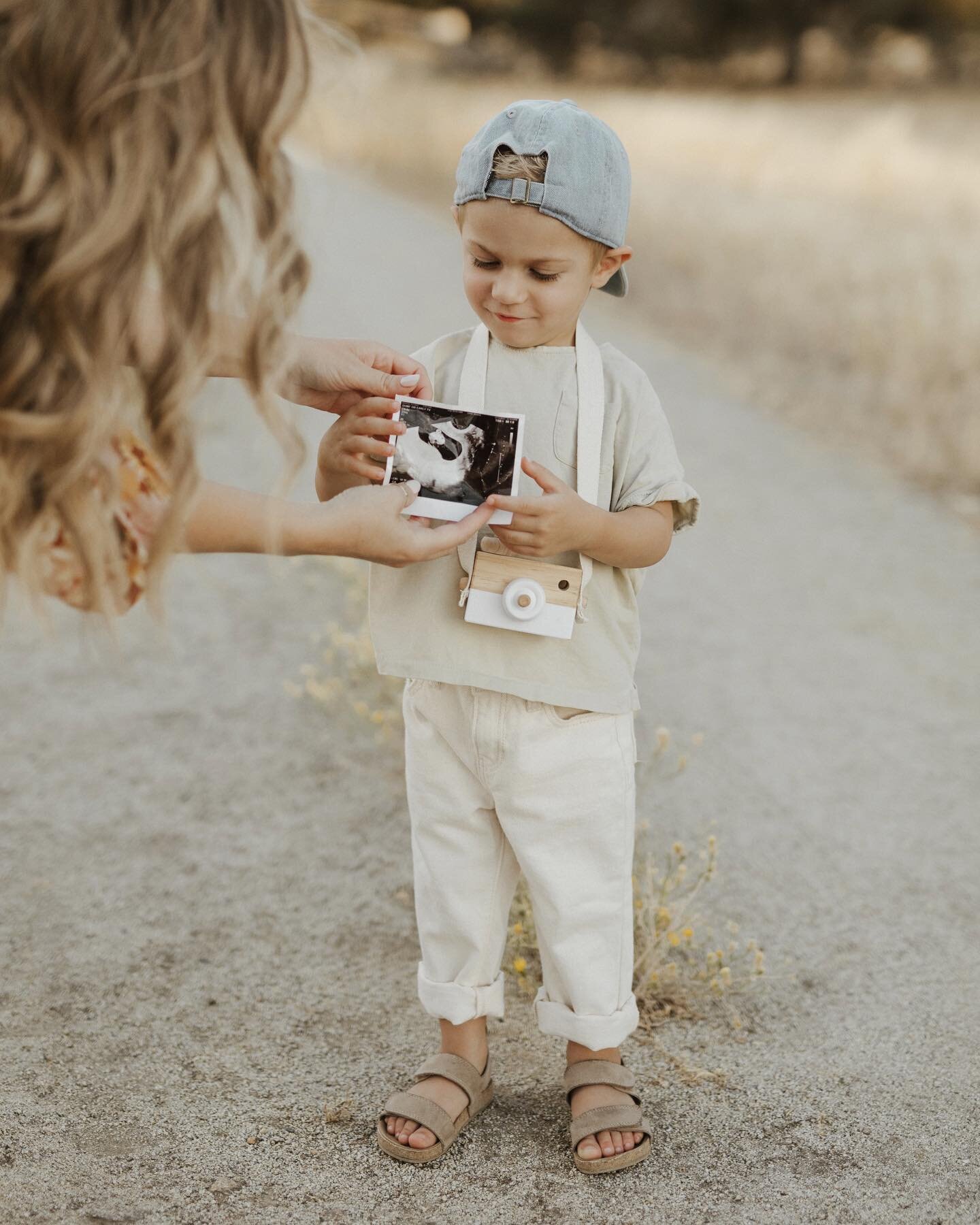 Some big news over here for my little family&hellip;delighted to share that Elias is becoming a big brother. The pure joy he has already shown for this little babe on the way has been the sweetest thing to witness. We are super grateful to be gifted 