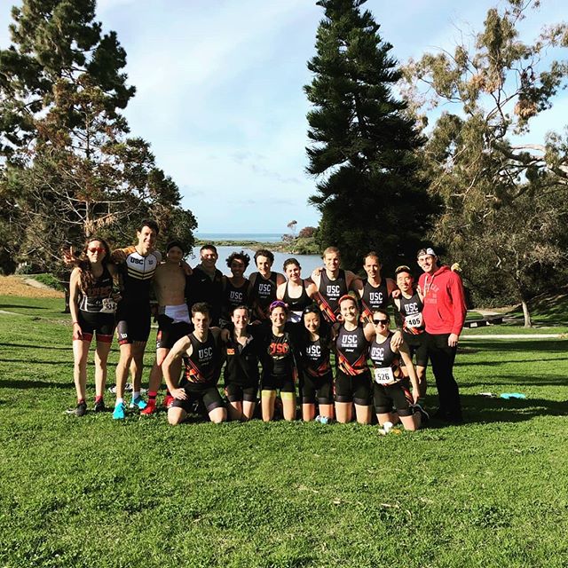 Sunday's Kendra's race at UCSB rounds up the last of the sprint triathlons this semester. It may have been another in a series of duathlons but it was a beautiful race with spectacular organization from @ucsbtriathlon.
Congratulations to all the racers for giving it their heart and soul!
Special mention to @kiwiphrase, @calumrickard, @itssarahsout and Alex King for top 10 finishes, and to our alumnus @jzhang530 for a podium finish in the open division!
#triathlon #duathlon #runbikerun #swimbikerun #bikelife #running #sprinttriathlon