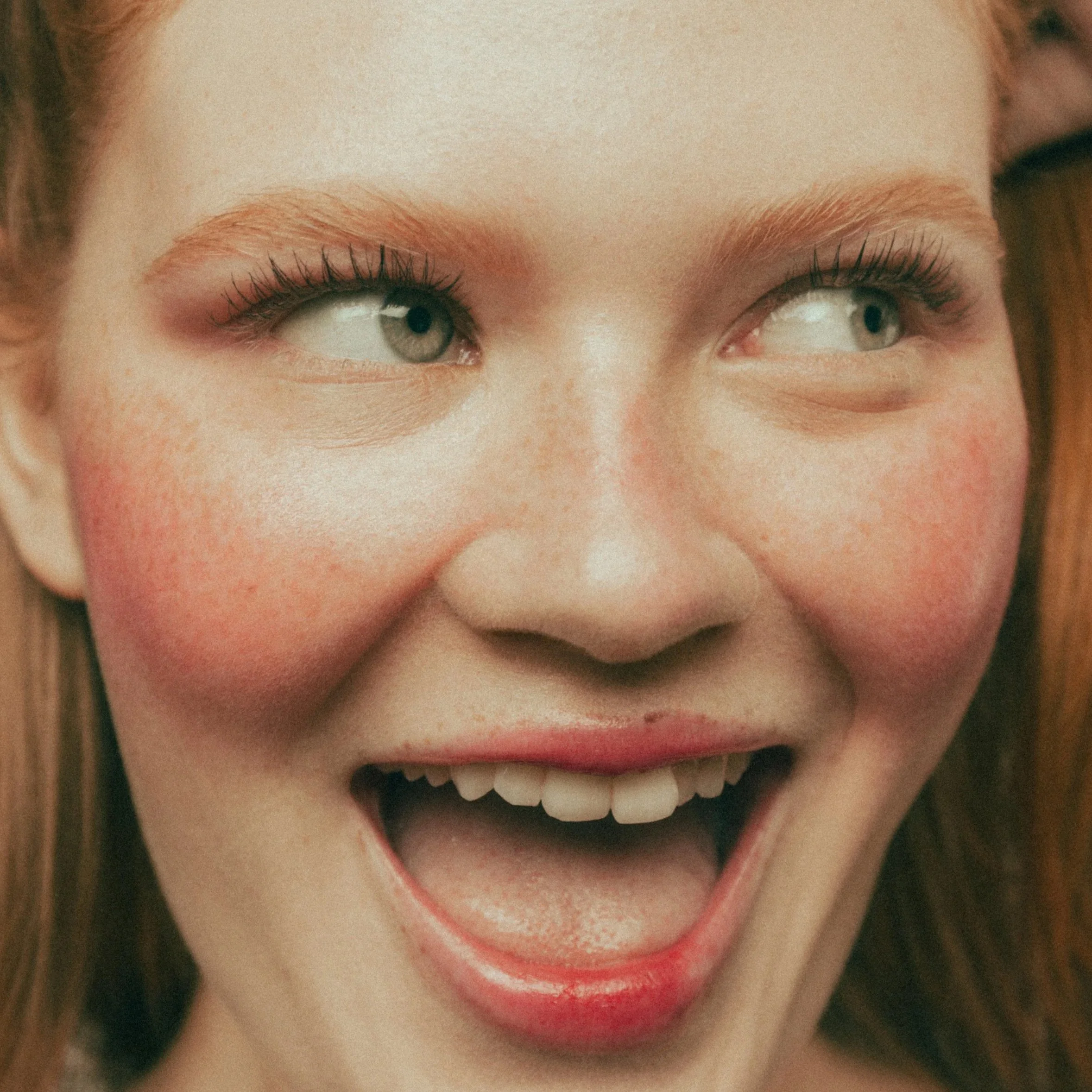 Elizabeth+Riti_Beauty-219-Edit.jpg