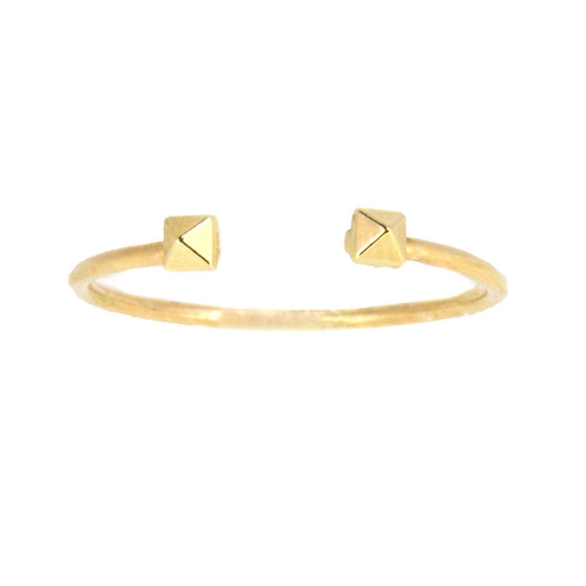 Stacking-Ring-pyramid3_4129ec6b-d582-4db2-b441-c29815480734_1024x1024.jpg