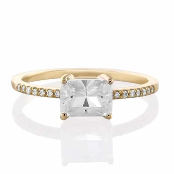 Monroe-Ring-YG-595x595.jpg