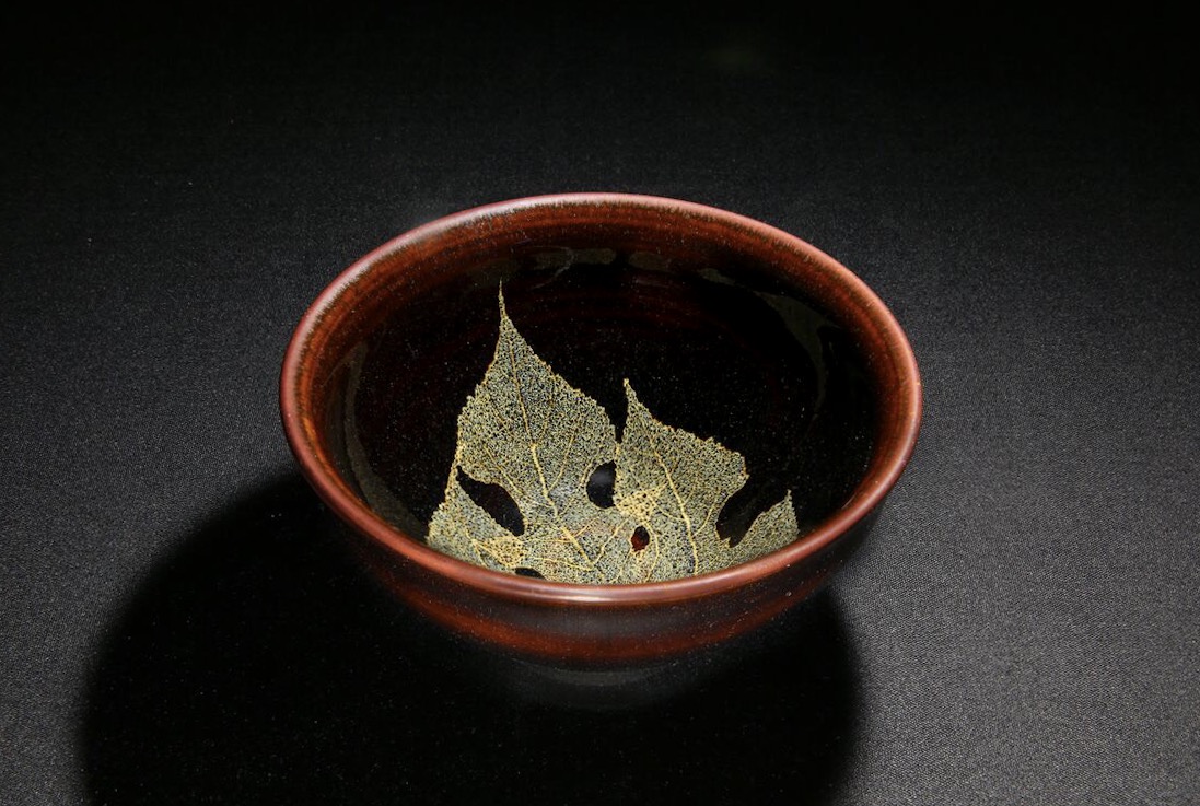 木葉天目茶碗 (構樹葉)