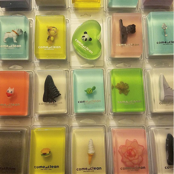 I have been using Come Clean's handmade vegan soaps for my foster puppies and I love them! They smell delicious and the little collectible toy trapped in them is always cute. Use code SOPHIE at checkout for 25% off!! Follow them on Instagram and visit their store for more incredibly cute goodies !