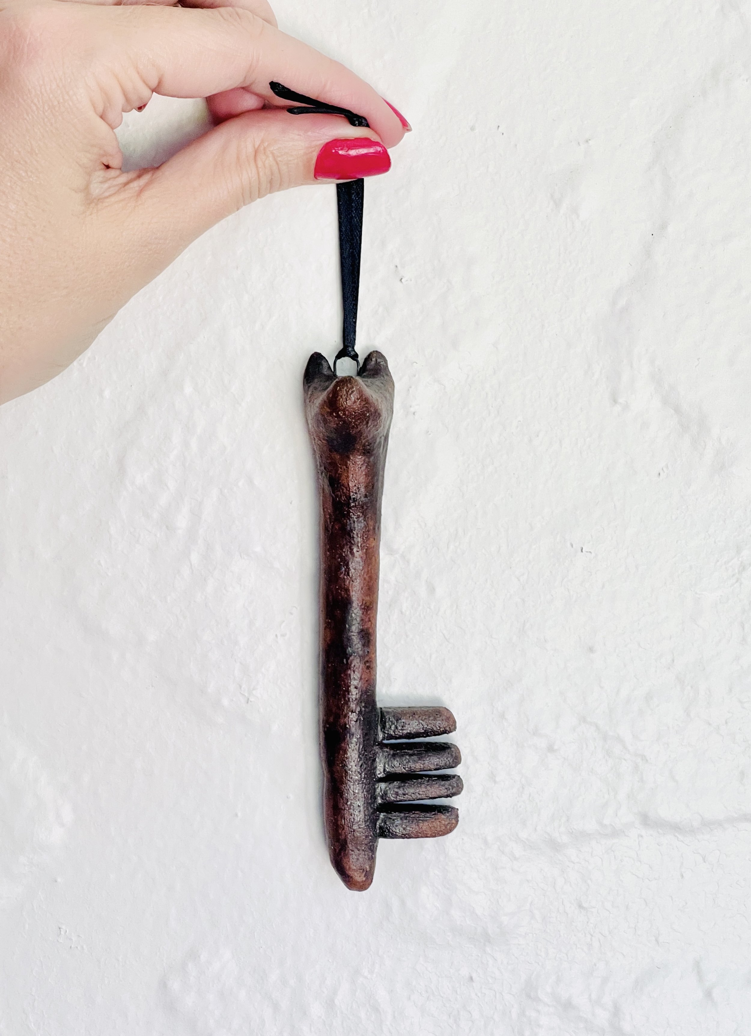 Hekate Key, Rust
