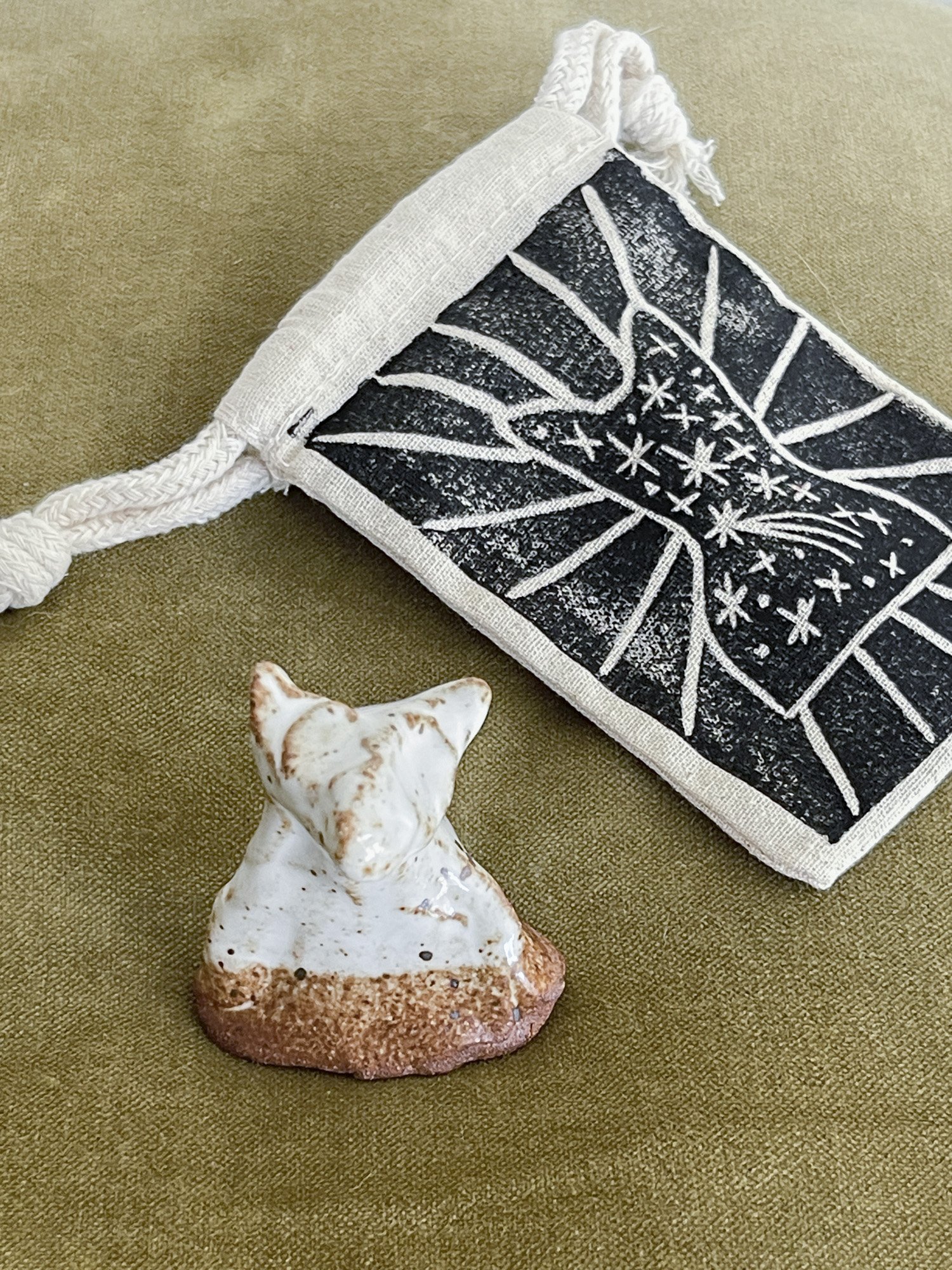 DogTalisman_LVI_05L.jpg