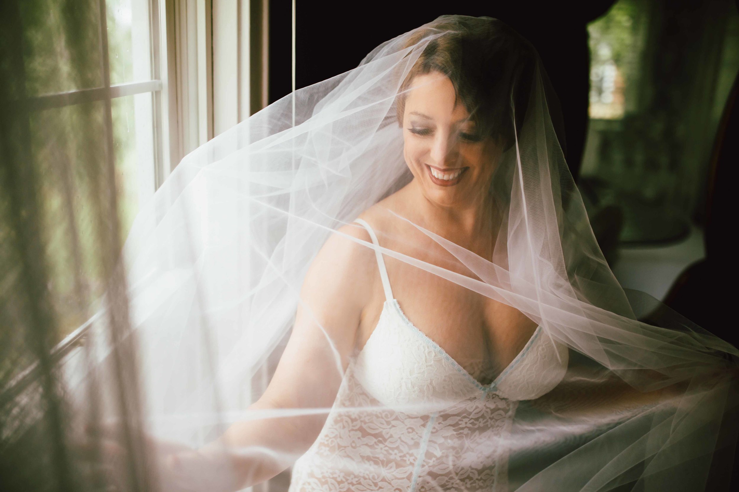 bridal veils are sexy