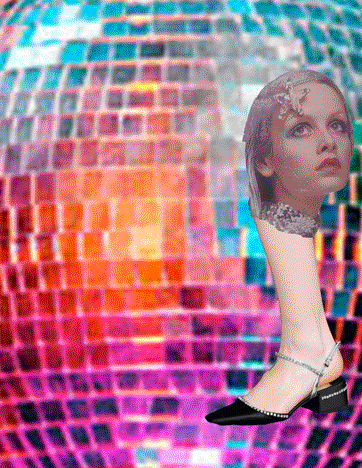 Twiggy-at-the-Disco.gif