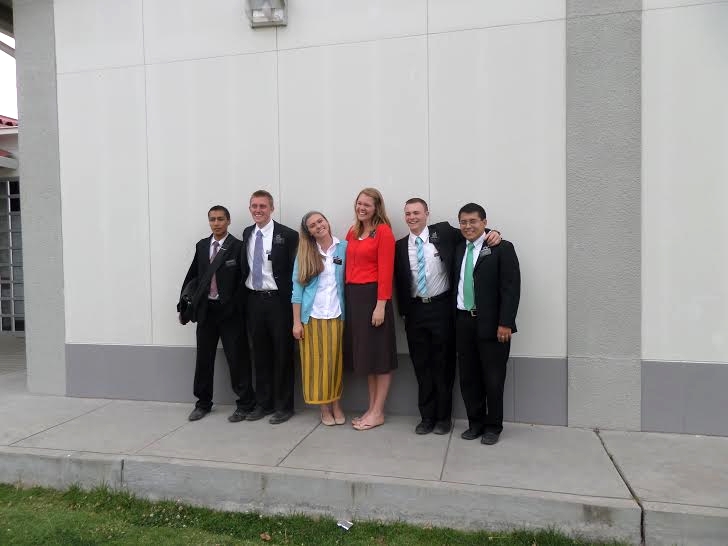 Missionaries in Aeropuerto.