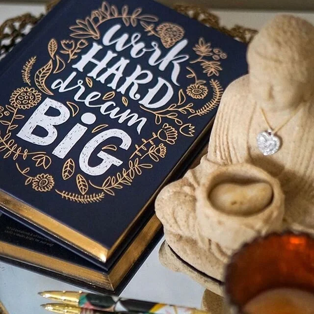 I'm honored to have been featured as one of ten empowering women for Women&rsquo;s History Month! 😄🙏 I shared how to pursue your dream, become more self-confident and powerful, and overcome fear!  The link is in the bio! 😉
.
http://bit.ly/advice-f