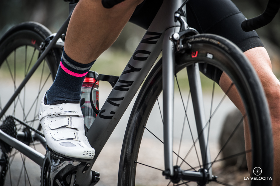 Canyon Ultimate CF SLX 9.0 - LA VELOCITA. Canyon Ultimate CF SLX 9.0 - LA VELOCITA.