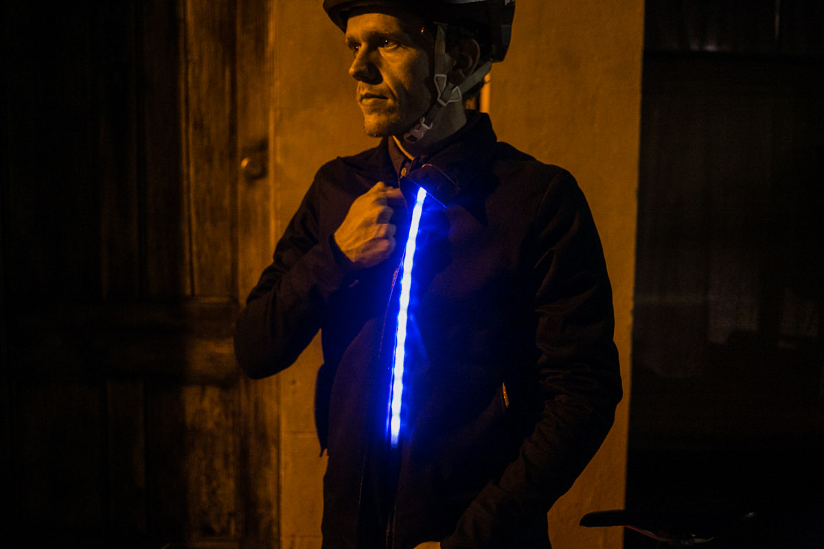 The strip LEDs are impressively bright and almost completely invisible when turned off.