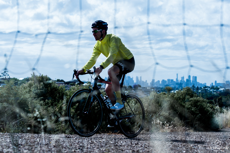 Rapha Core Rain Jacket - LA VELOCITA.