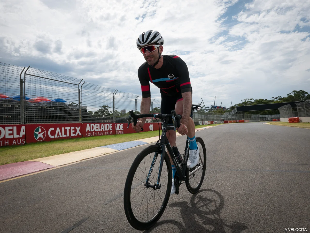 elwood cycling clothing