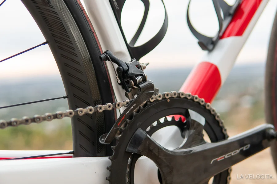 Campagnolo Record 12 front derailleur.jpg