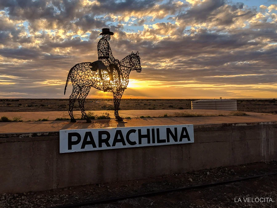 Parachilna Statue.jpg