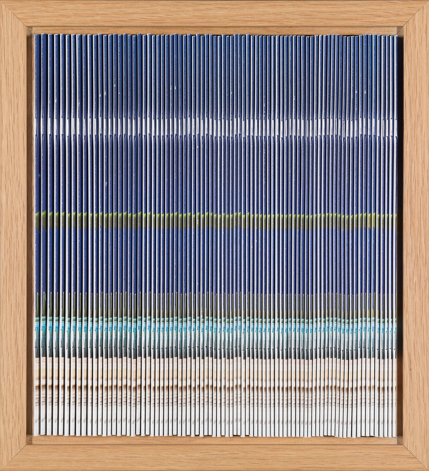 Of Nature 12 320 x 295 x45mm