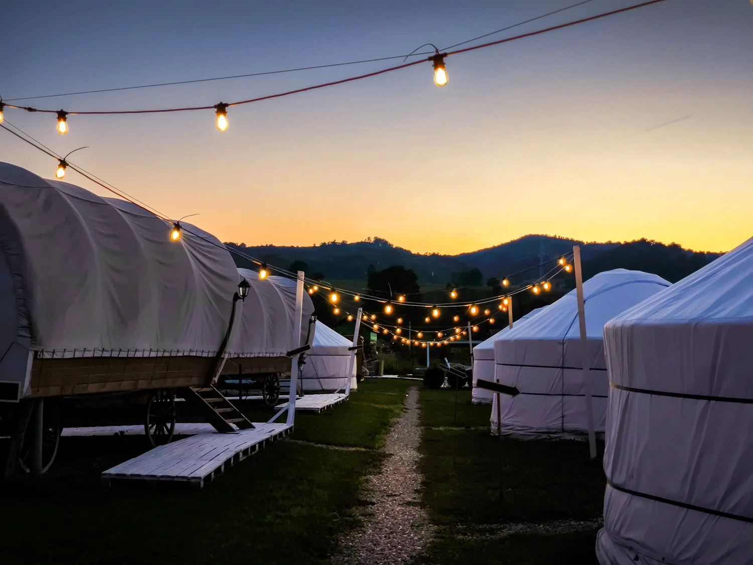 Glamping, zimbrii si si istorie