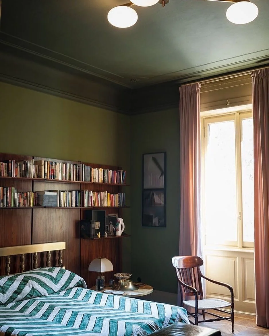 Bedroom by Dimore Studio in Milan, 2019 📸 Andre Ferrari
 
#interiordesign #inspiration #vintage #vibe #homedecor #moody #style #beautiful #design #details #italian #bedroom #bedroomdecor #interiors #home