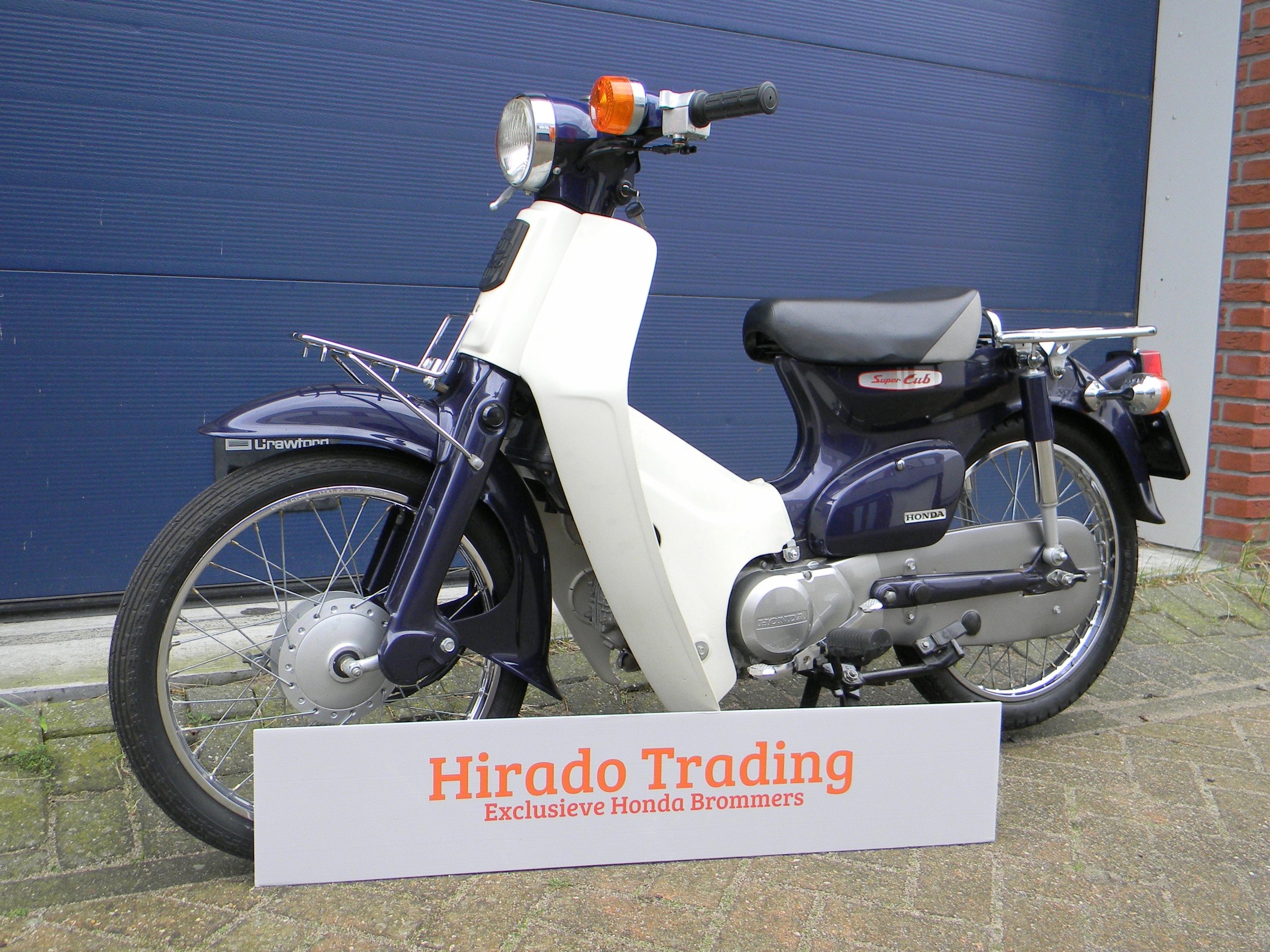 Honda Super Cub 50 Deluxe