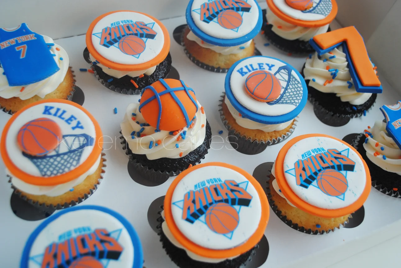 knicks basketball cupcakes.jpg