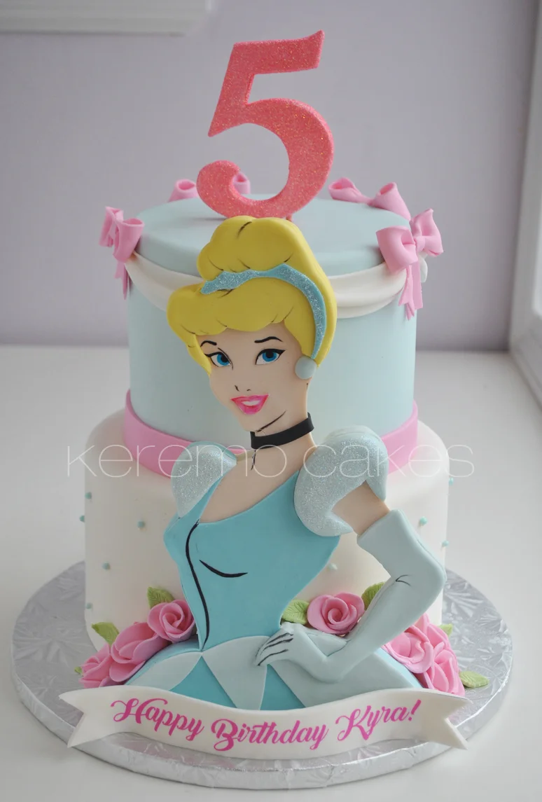 cinderella cake.jpg