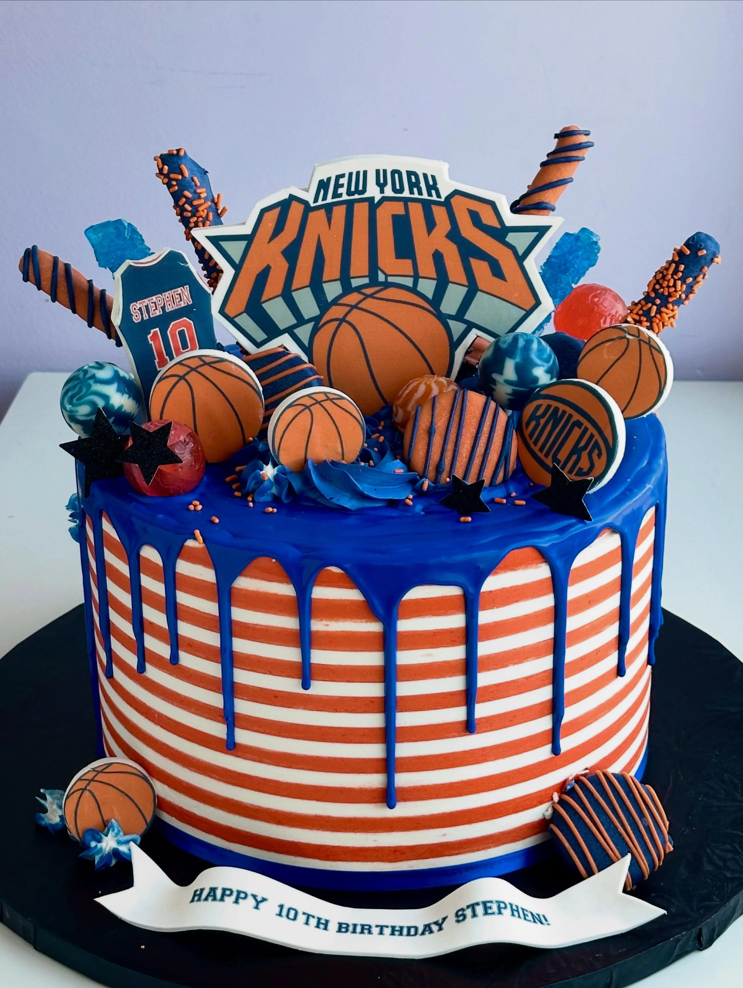 LET&rsquo;S GO NEW YORK!!!!! @nyknicks 🏀🏆💪🏼 #nbafinals #nyknicks #keremocakes