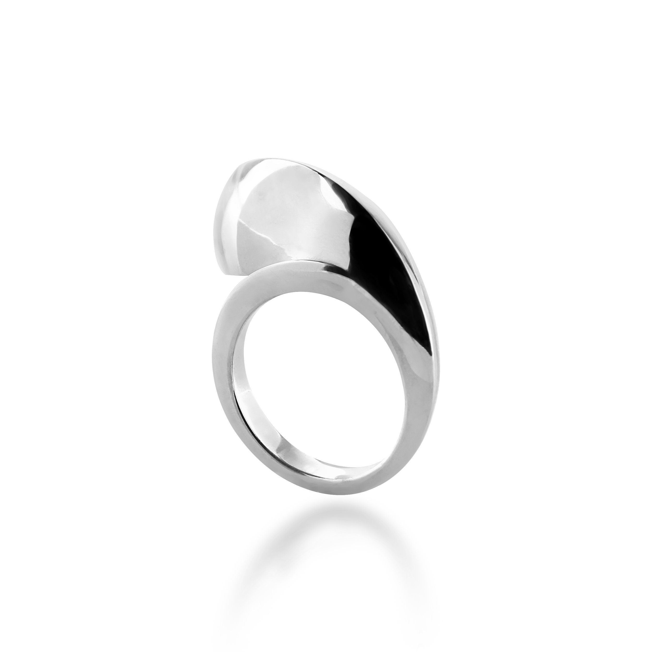 Silver hug ring.jpeg