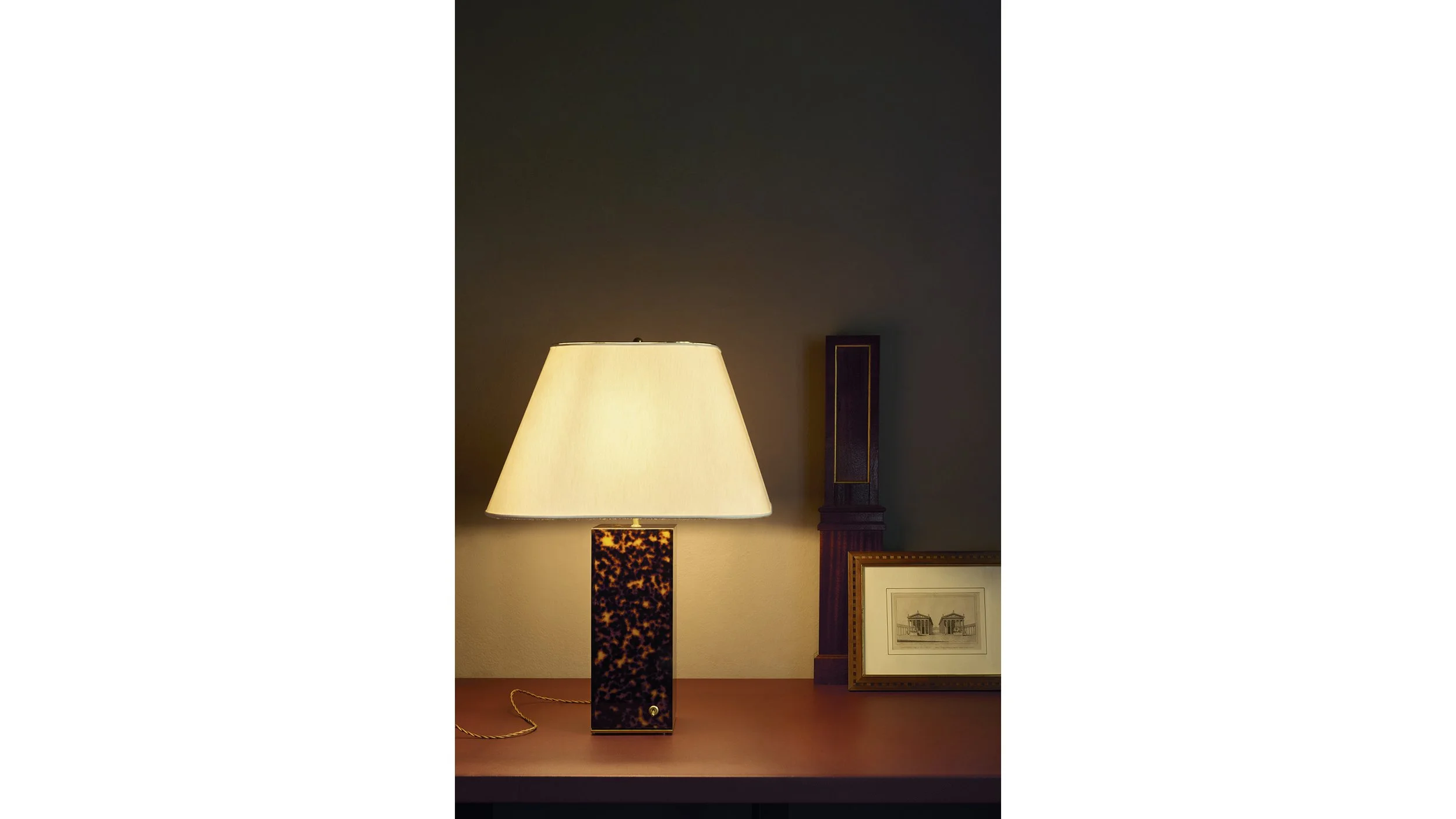 GIUSEPPE_PORCELLI_LAMP_03.jpg