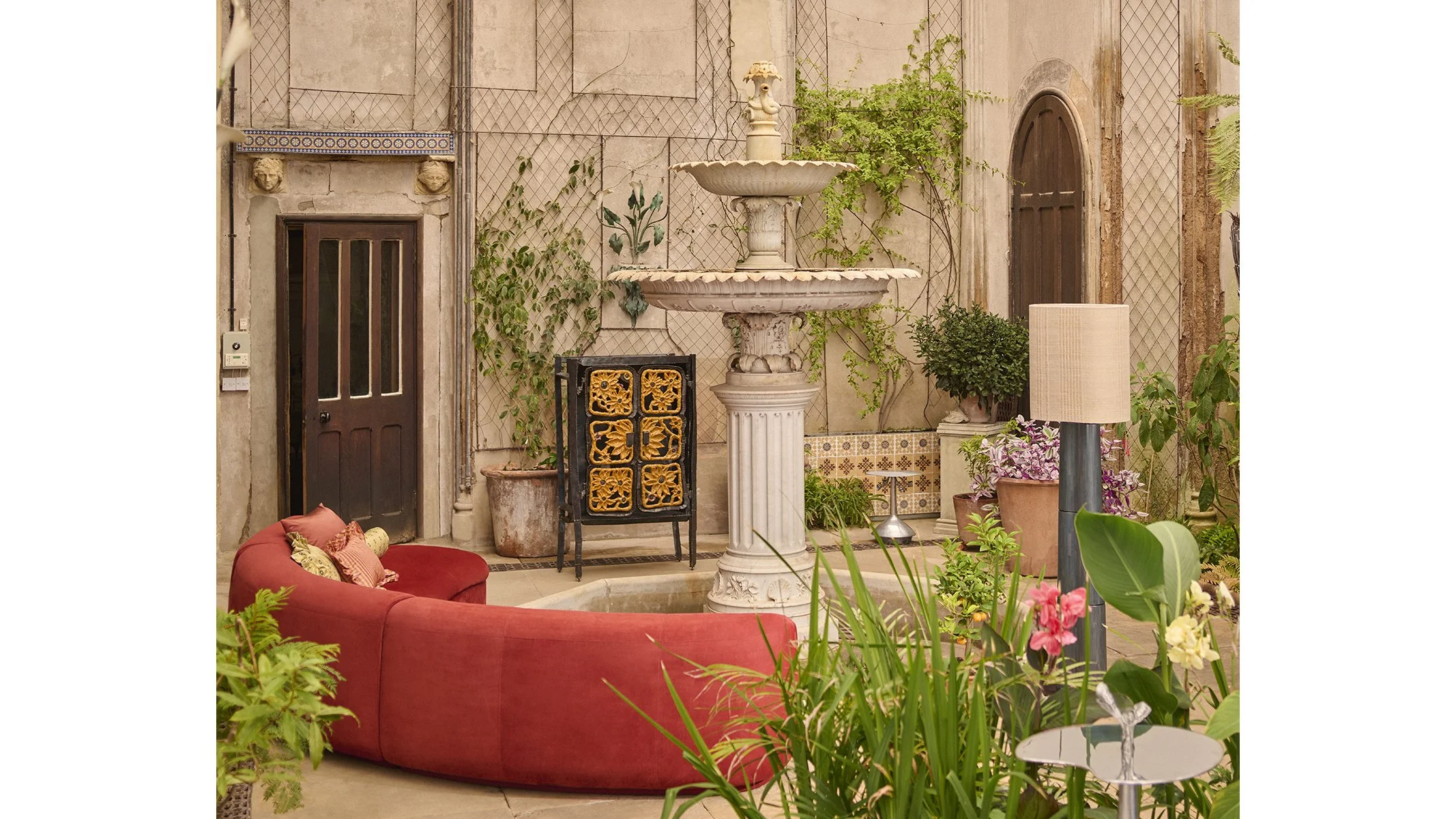 WOI_INTERIORMODERNS_09_26_12950.jpg
