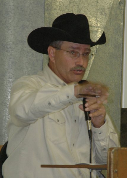 Greg Hallgren, Broker & Auctioneer