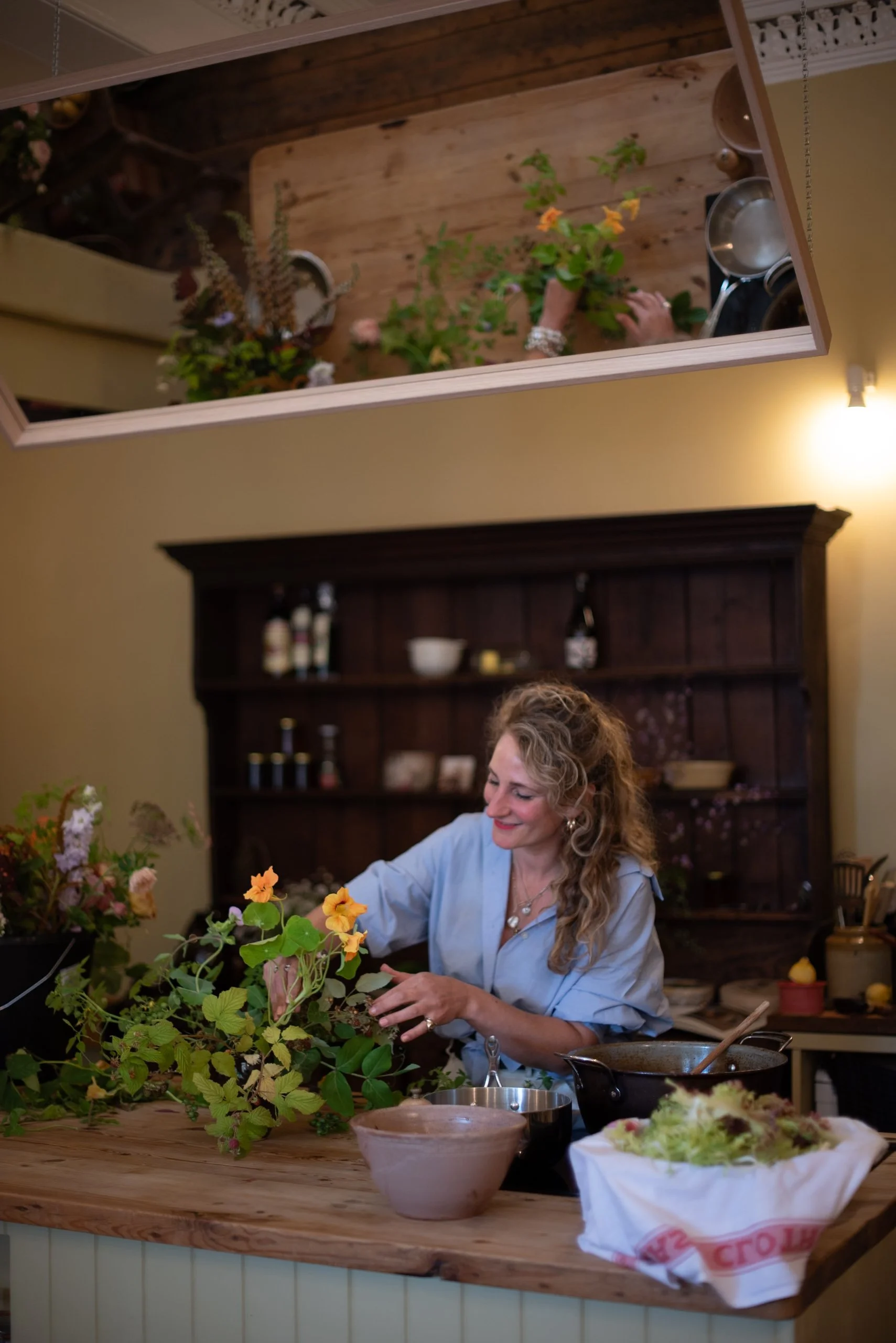 Naturalistic Flowers Aesme Studio