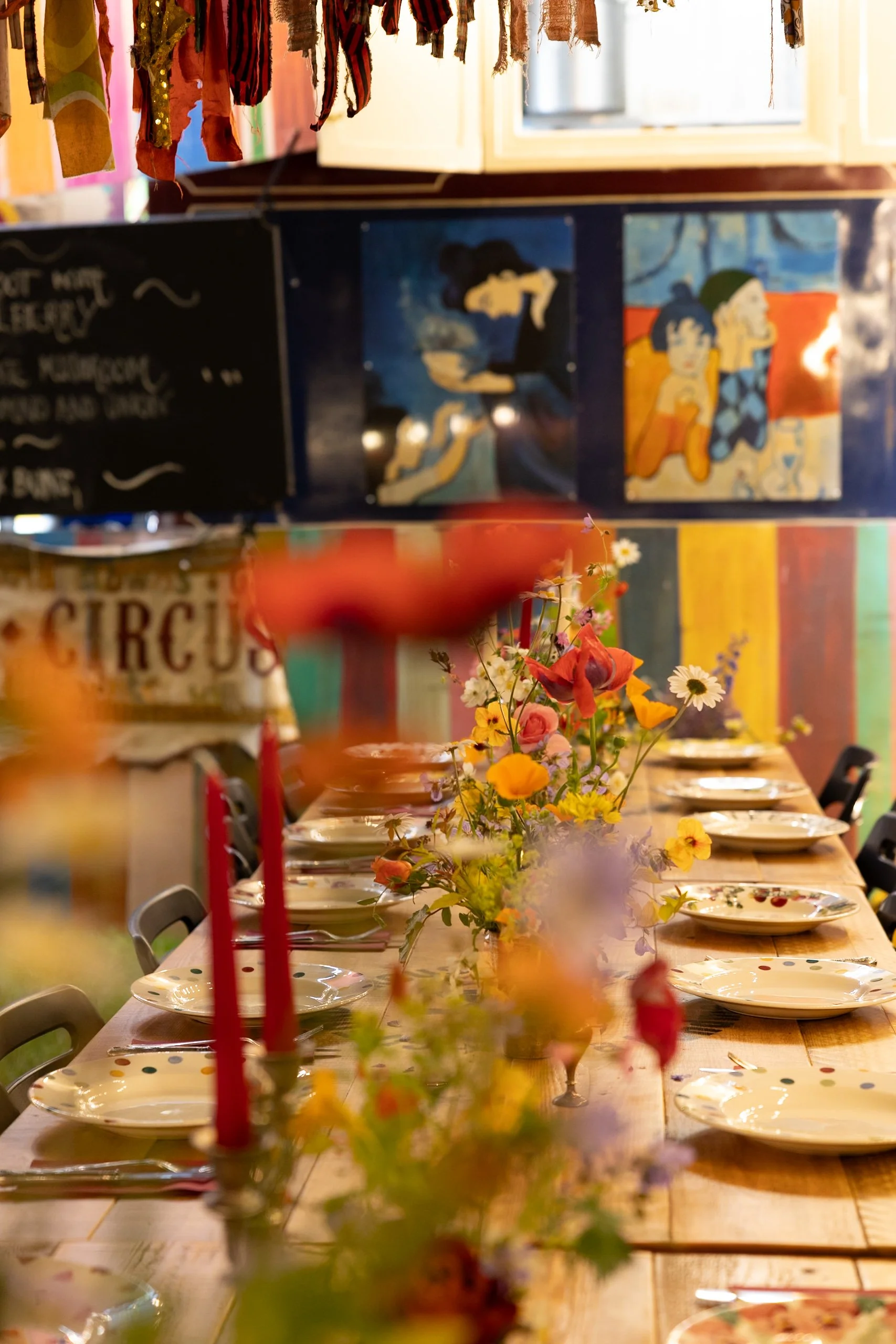 giffords circus restaurant