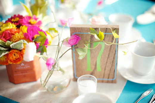 wood-painted-table-number-wedding