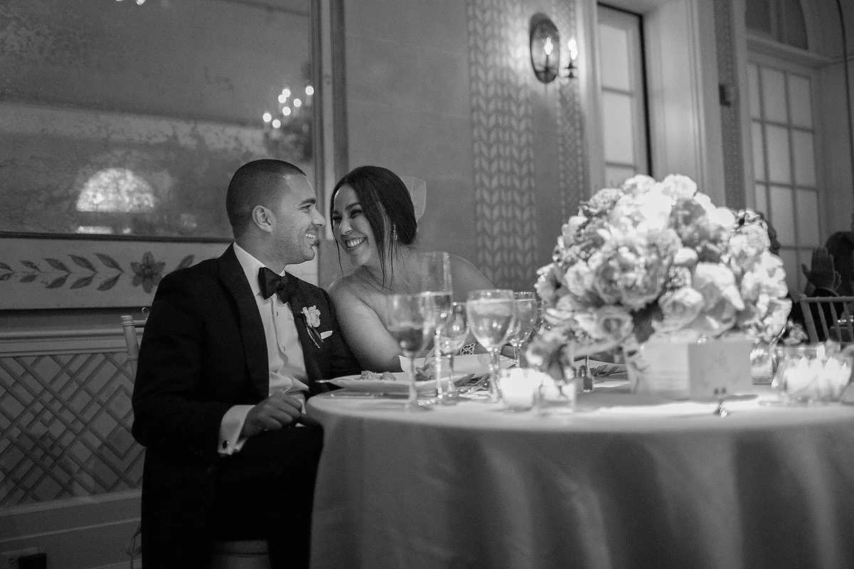 bw-bride-groom-romantic-reception-photo-new-york-botanical-gardens