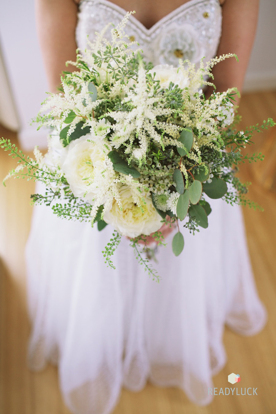 white-garden-rose-bouquet-astilbe