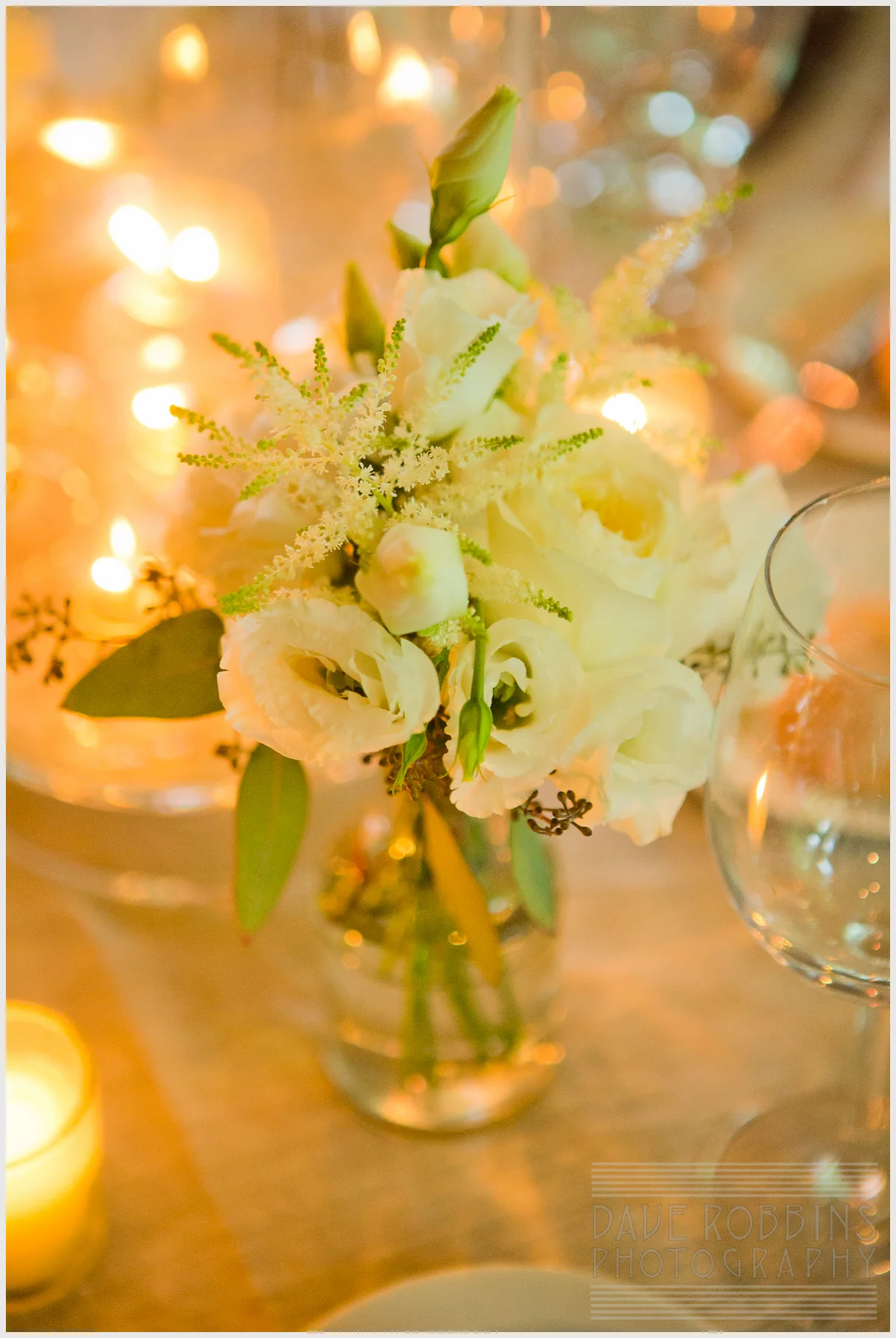 white-wedding-centerpiece